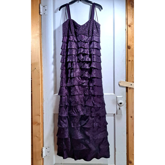 R & M Richards Women's 8 Purple Beaded Formal Tiered Ruffle Dress Gown w/Jacket - Picture 3 of 12